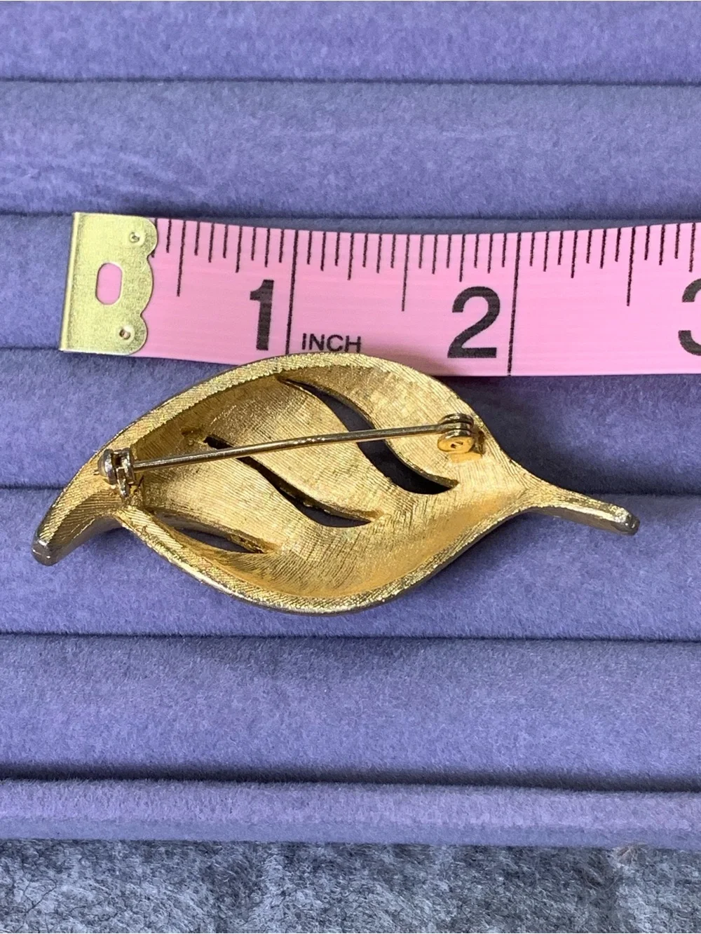 Vintage Two Tone Gold and Silver Leaf Brooch